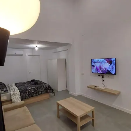 Luxury Apartment 1 A 5 Min De La Estacion De Bus Y Tren Maria Zambrano Malaga Exterior photo