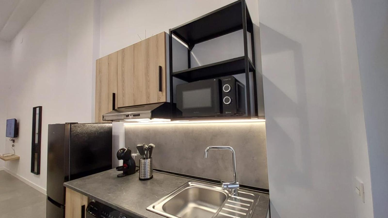 Appartement Luxury 1 A 5 Min De La Estacion De Bus Y Tren Maria Zambrano *