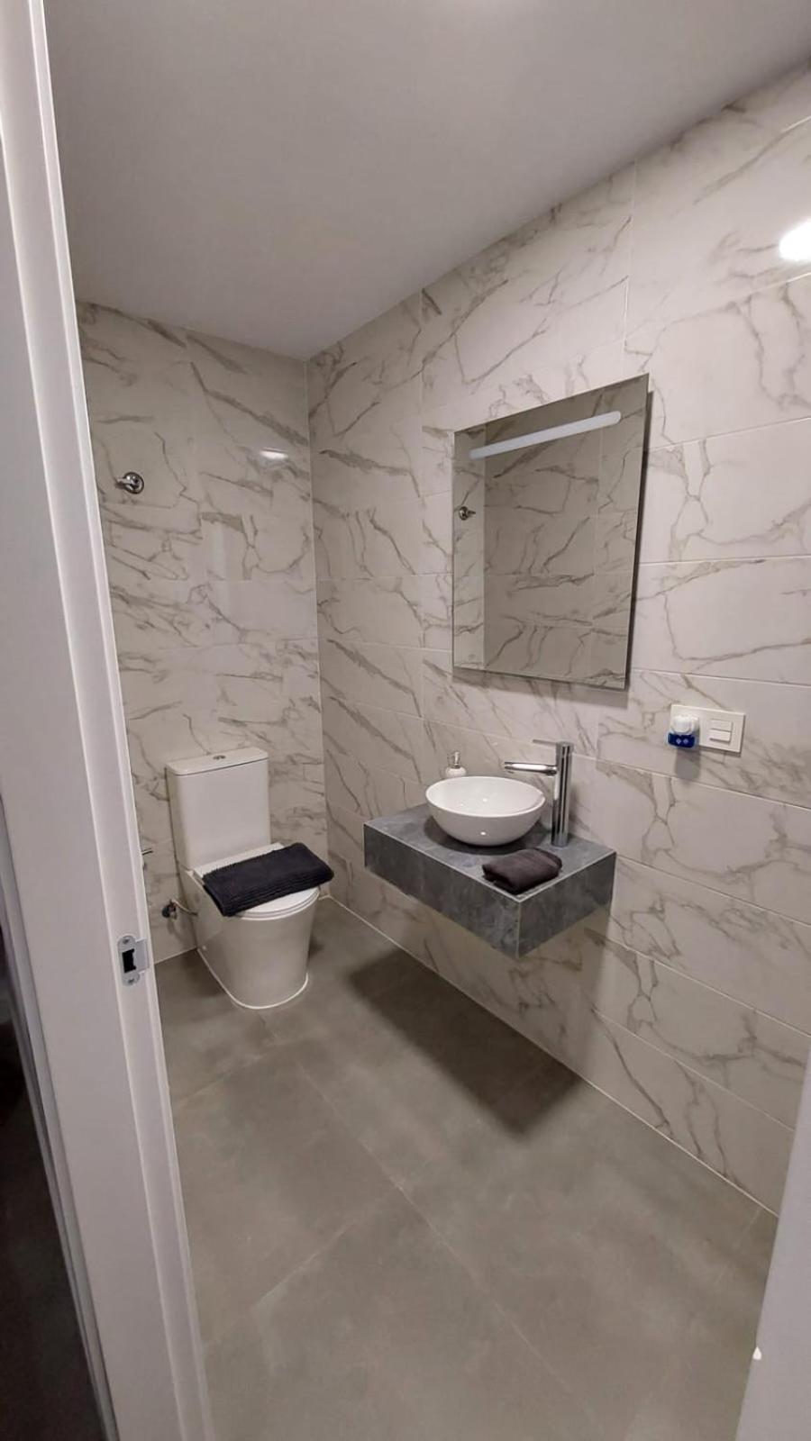 Appartement Luxury 1 A 5 Min De La Estacion De Bus Y Tren Maria Zambrano *