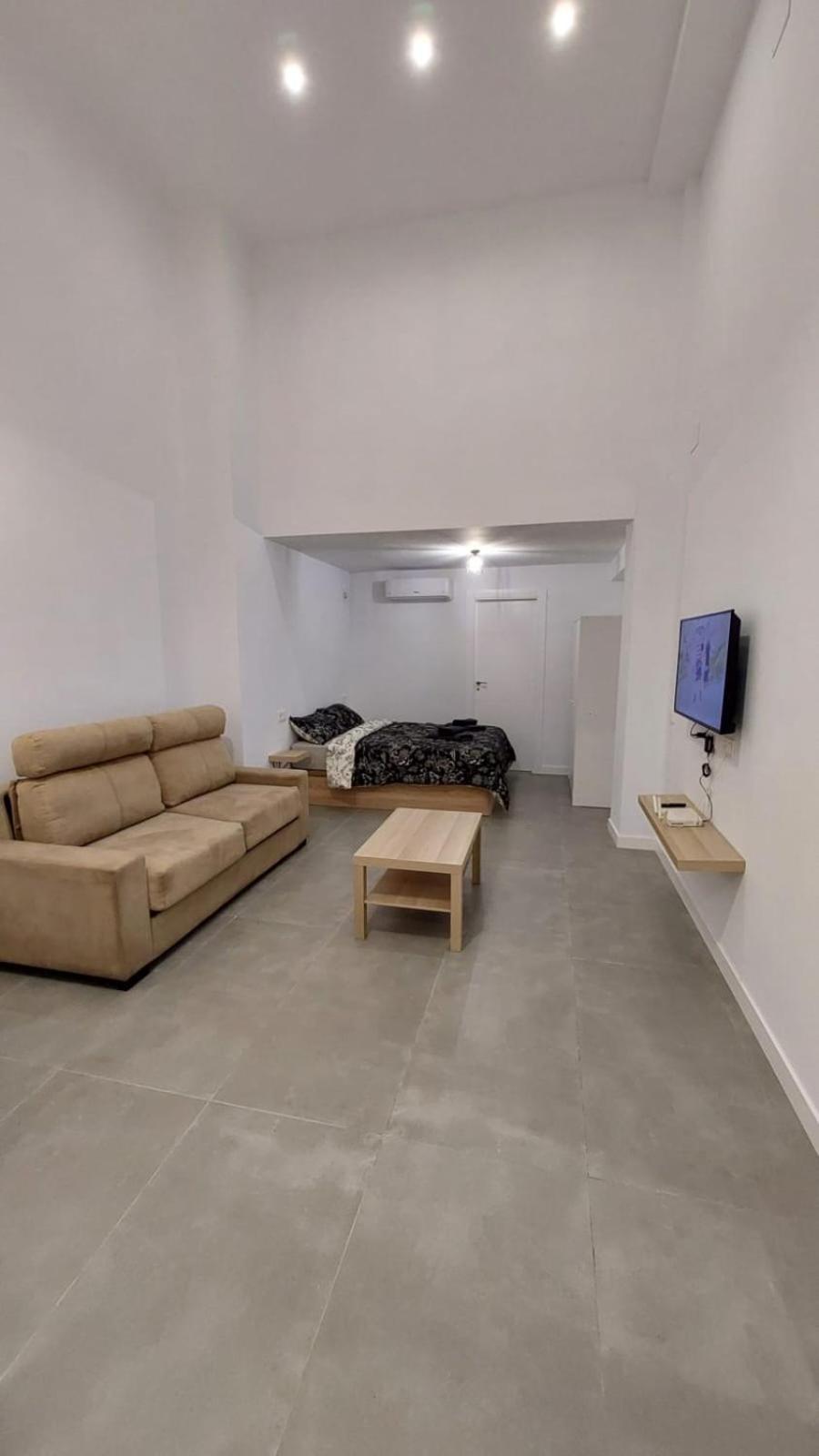 Luxury 1 A 5 Min De La Estacion De Bus Y Tren Maria Zambrano Appartement Málaga
